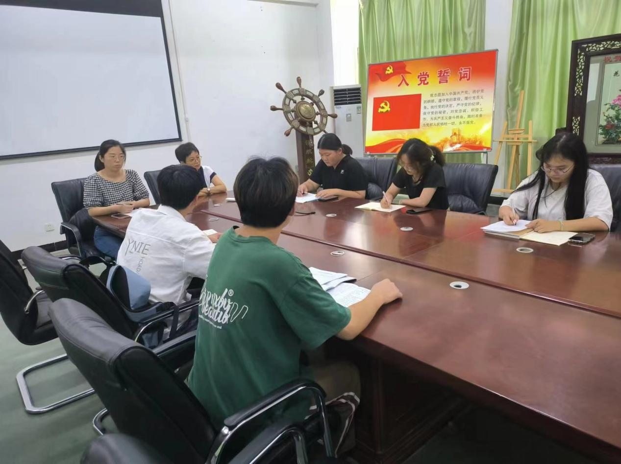 电子电气工程学院召开学习委员座谈会